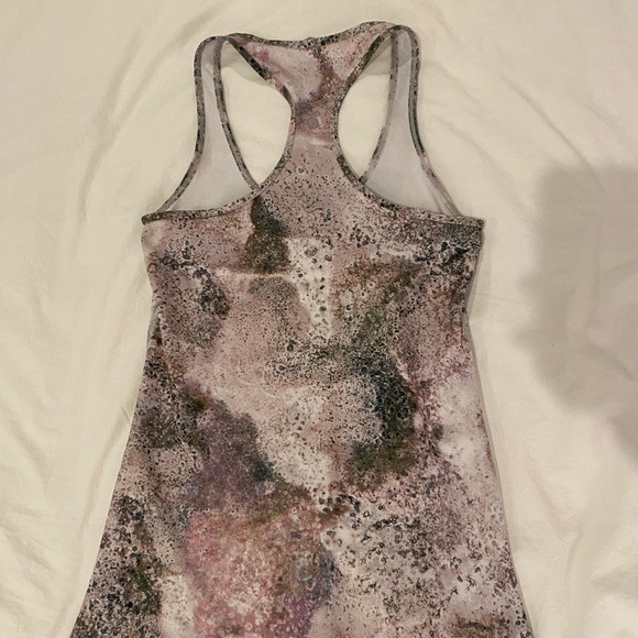Lululemon racer back tank top - Picture 3 of 4
